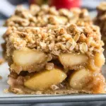 Apple Pie Oatmeal Bars